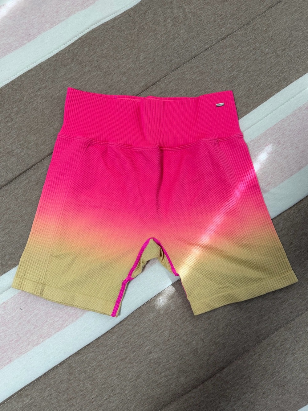 VS PINK Ombre Women’s Shorts